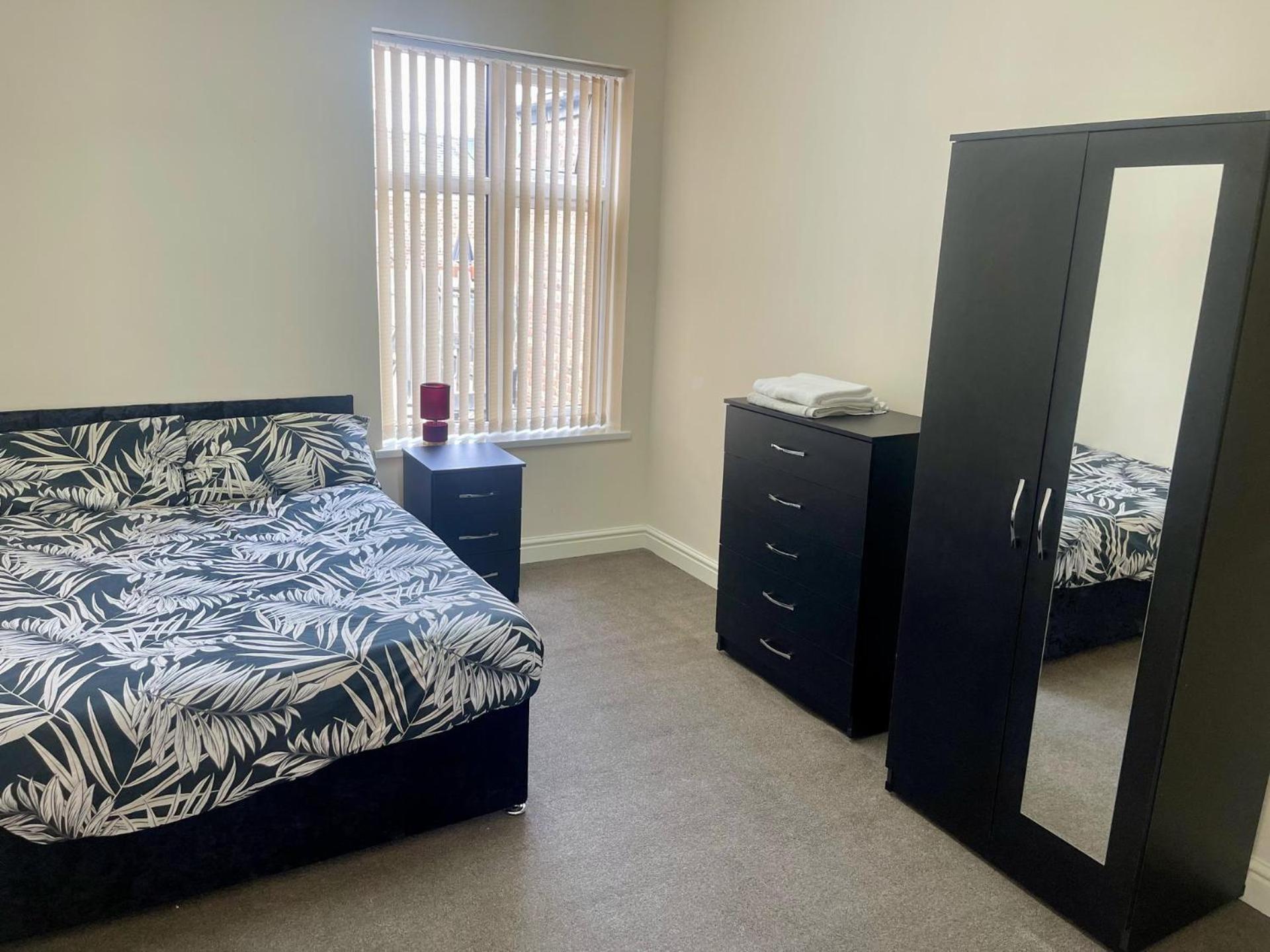 Stylish 1-Bed Apt - Sleeps 4 - Parking - Wifi Manchester Kültér fotó
